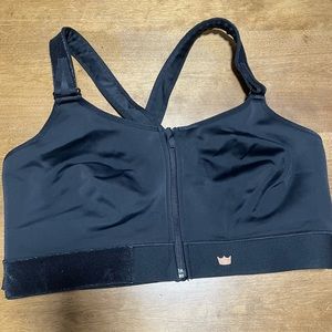 SHEFIT Sports Bra